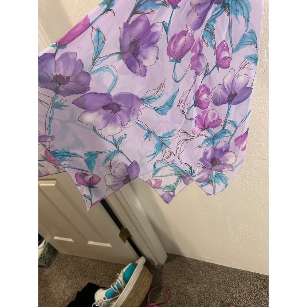 Y Vintage Sunny USA Purple Floral Whimsical Asymmetrical Top - Picture 5 of 8